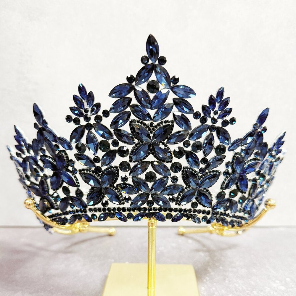 Sapphire Gemstone Crown, Wedding Jewelry, Silver Crystal Crown, Bridal Headpiece